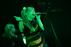 ダブルMでのラストステージに立つ中谷美月さん(Finger Runs)