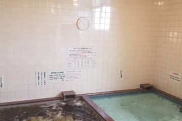 薬草風呂とジャグジー風呂